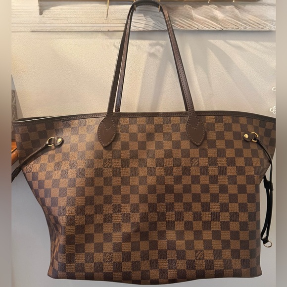 Louis Vuitton Damier Ebene Bag - Picture 2 of 15